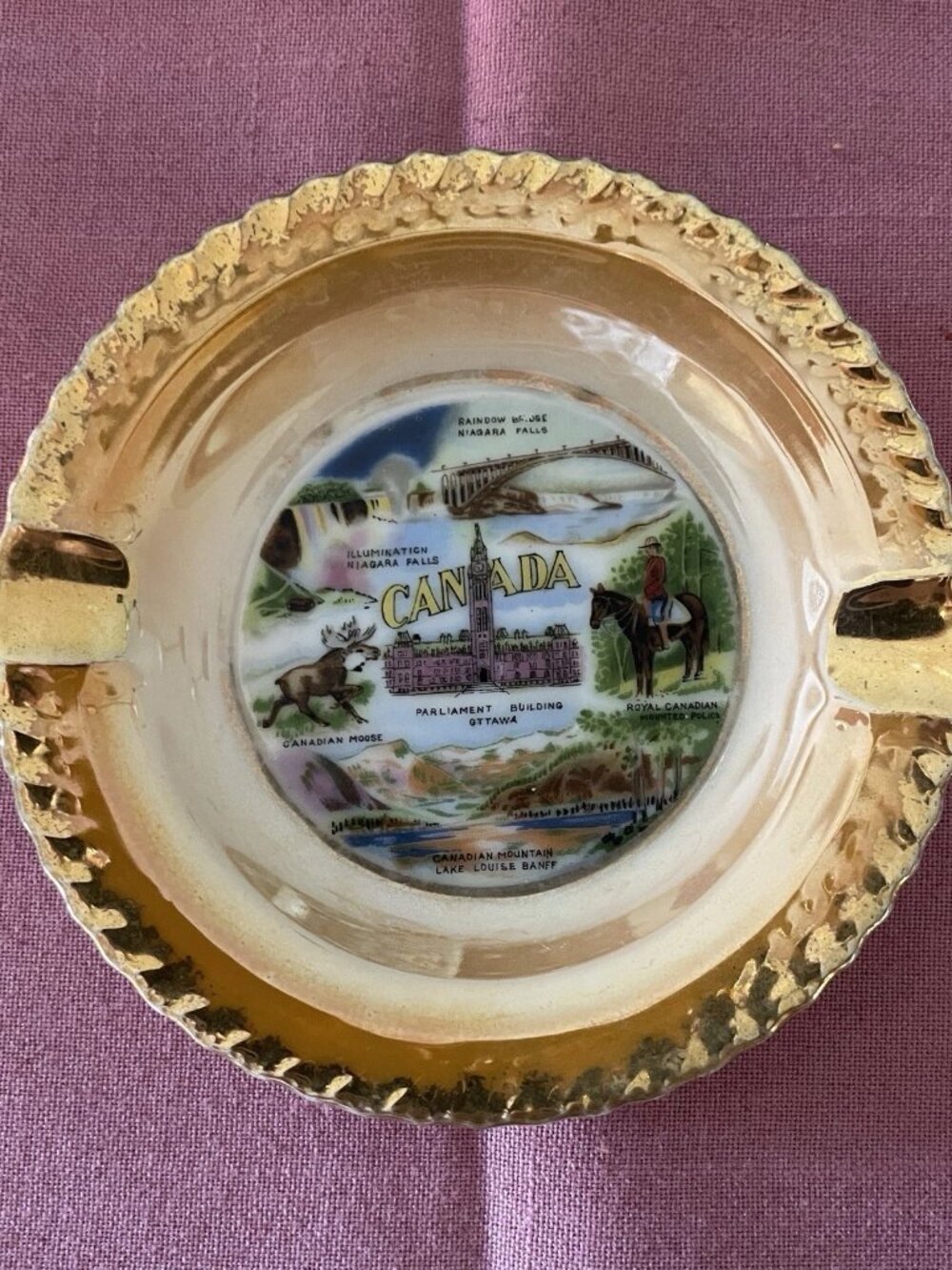 Canada Ashtray Vintage Porcelain Ceramic Travel Souvenir MCM Japan 1960s